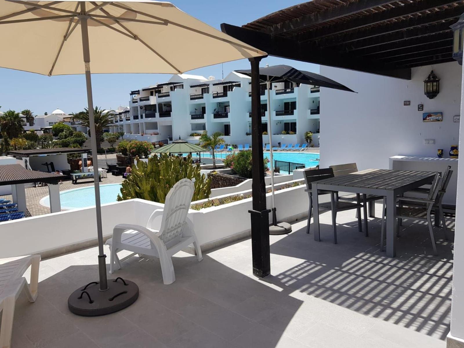 Playa Bastian 2 Habs 2 Banos Y Super Terraza Daire Costa Teguise Dış mekan fotoğraf